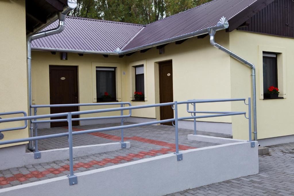Balaton Eldorado Camping 호텔 Badacsonytördemic 외부 사진